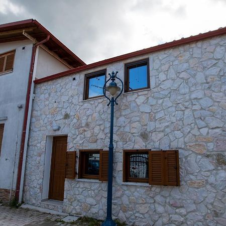 Nymphes House Pefkochori Villa Bagian luar foto