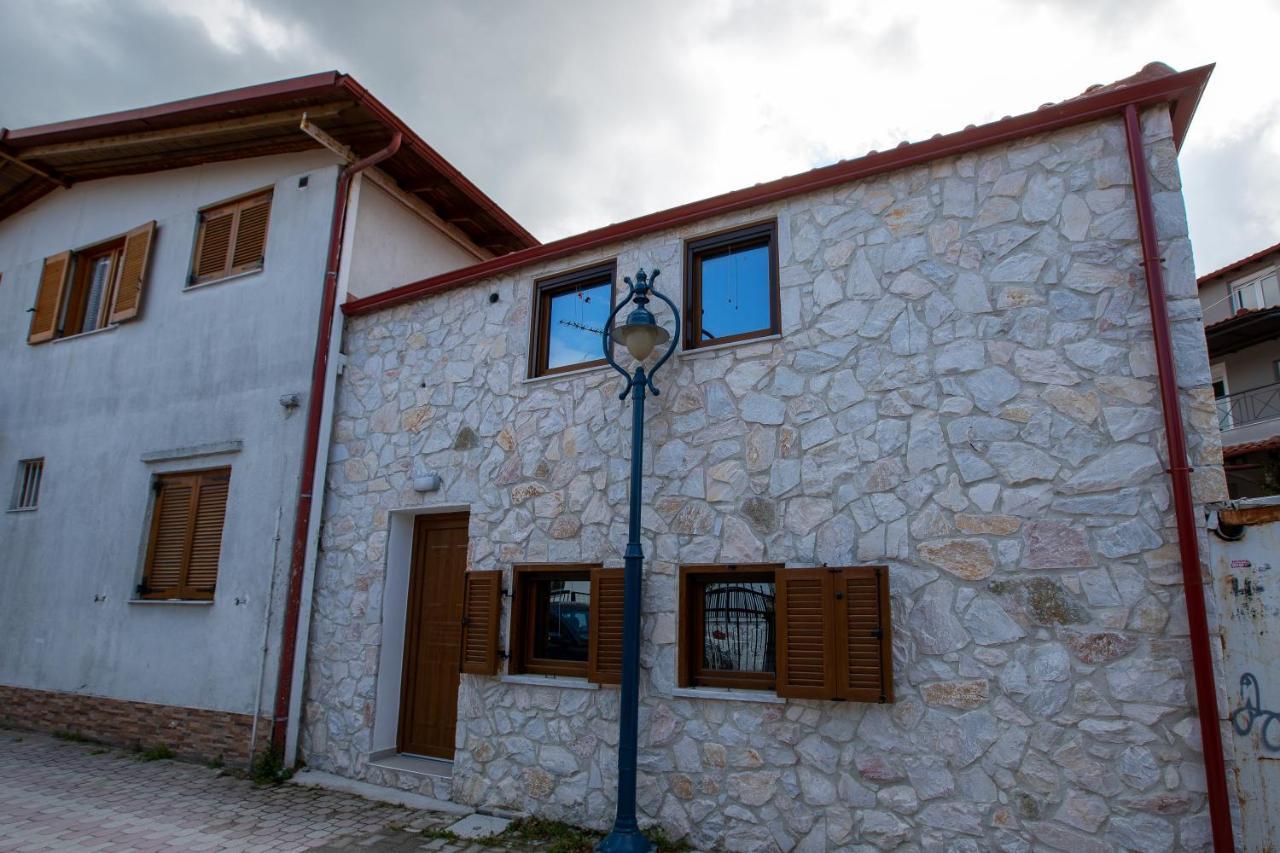 Nymphes House Pefkochori Villa Bagian luar foto